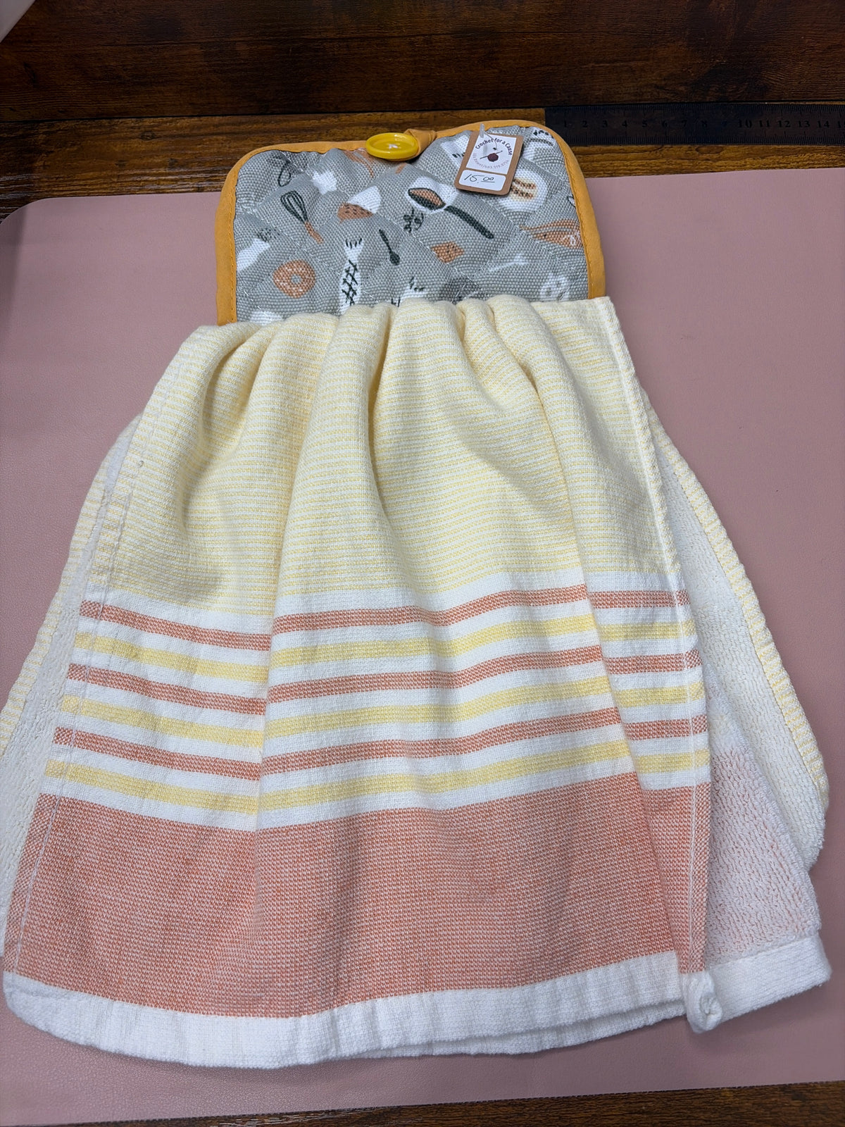 kitchen towel / potholder ￼