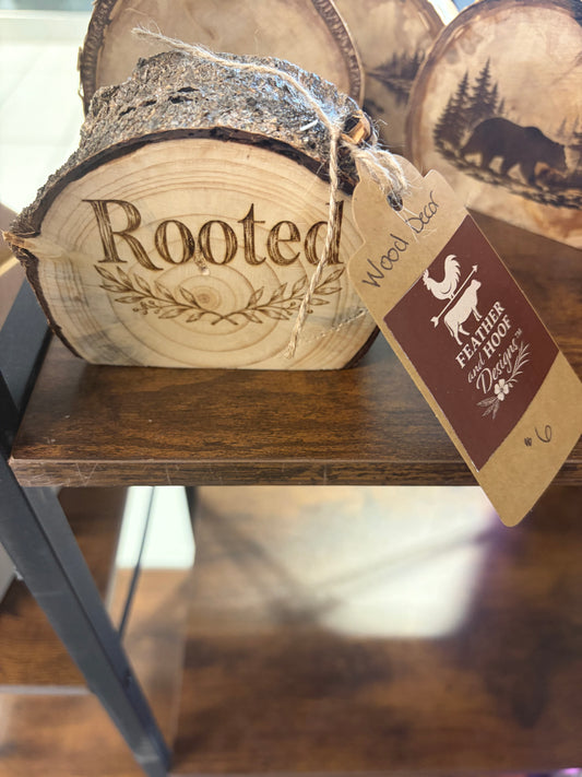 Burned Rustic Wood Décor
