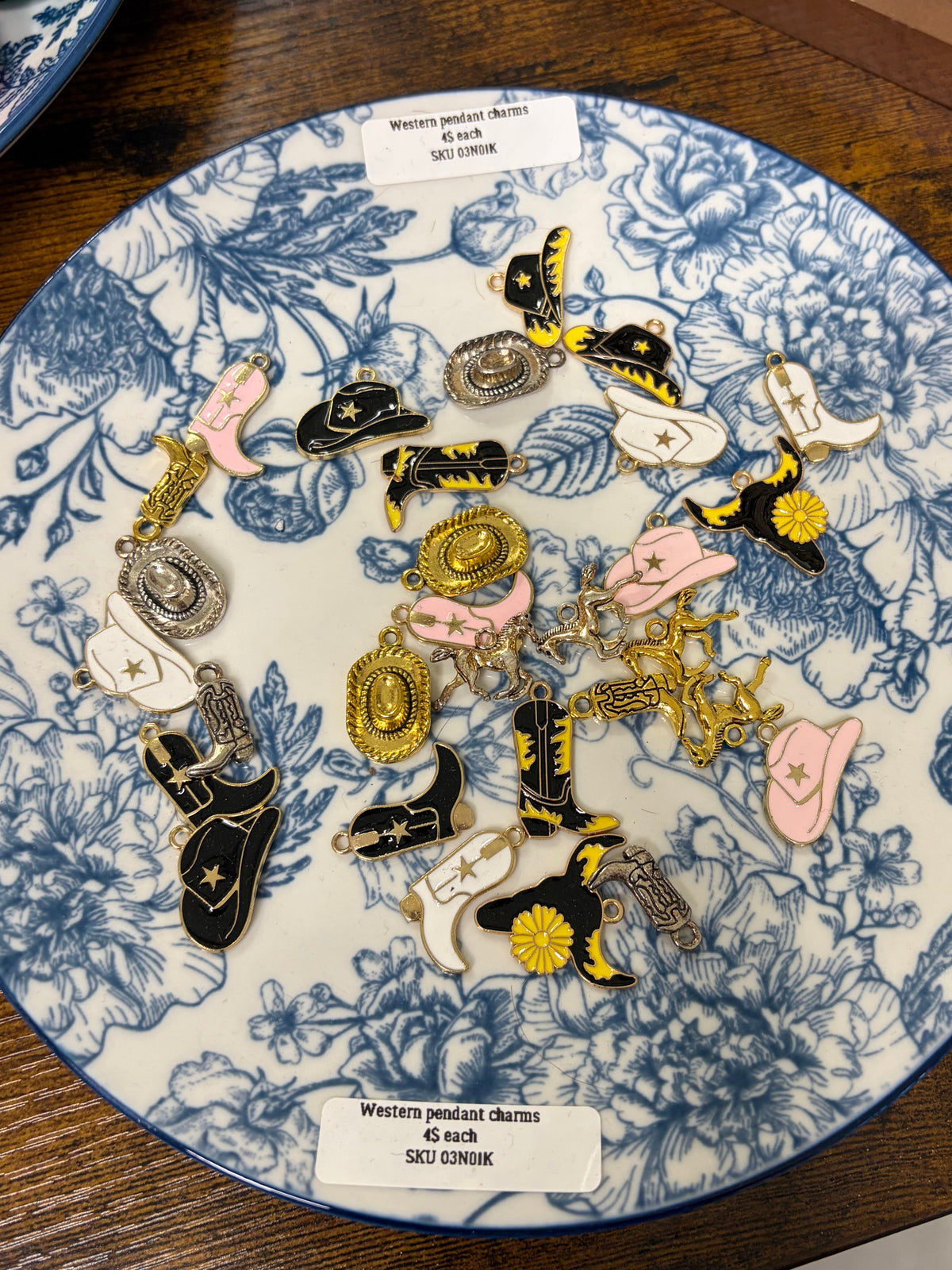 Western Pendant Charms