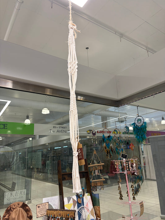 Macramé Plant & Flower Hangers